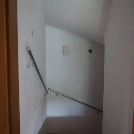 Сasa de vacaciones Cozy House With Courtyard Múnich